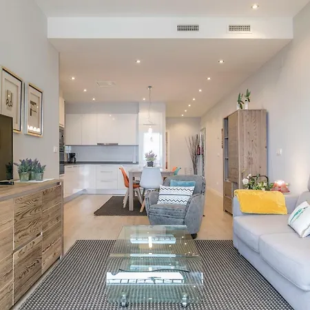 Daire Zurriola Suites2 By Forever