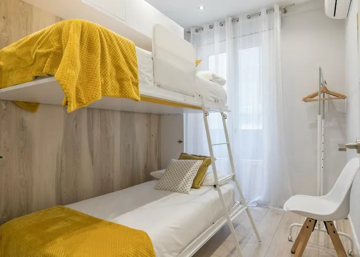 Zurriola Suites2 By Forever * سان سيباستيان